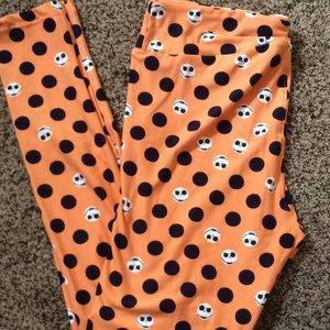 Lularoe TC nightmare before Christmas leggings NEW